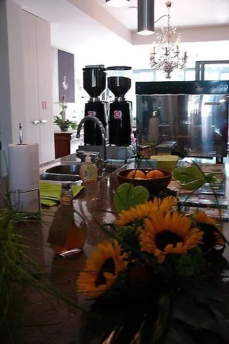 Hotel De Reiziger 3*